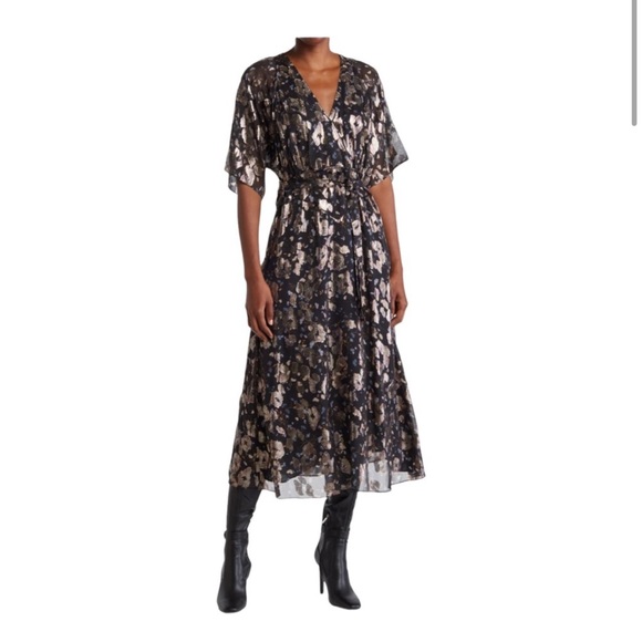 ba&sh Dresses & Skirts - Ba&sh Robe Tee Midi Dress